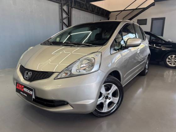 HONDA FIT 1.4 LX 16V FLEX 4P MANUAL HONDA FIT 1.4 LX 16V FLEX 4P MANUAL
